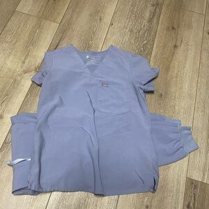 Fig scrubs. Small top and medium bottoms